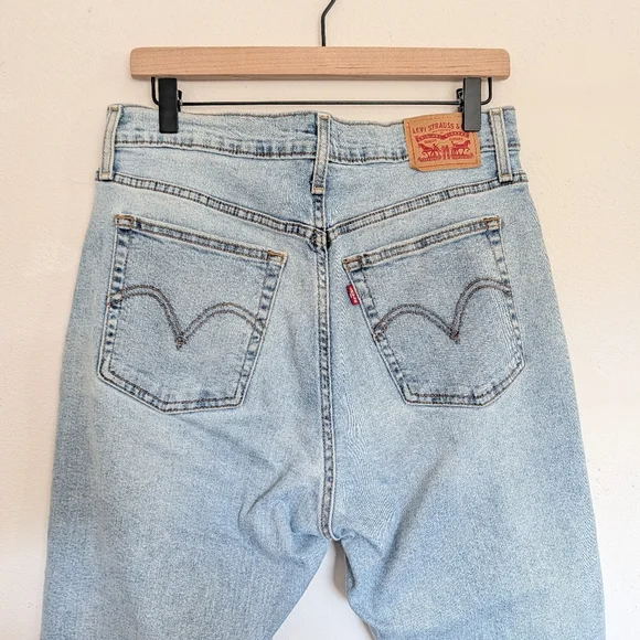 Levi's Vintage Murdoch Wash Wedgie Straight Leg Distressed Jeans Size 31 - Picture 7 of 8